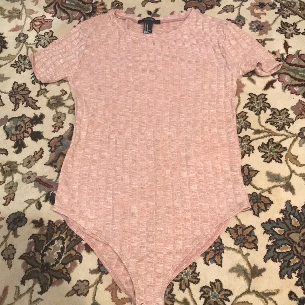 Ribbed light pink bodysuit forever21
